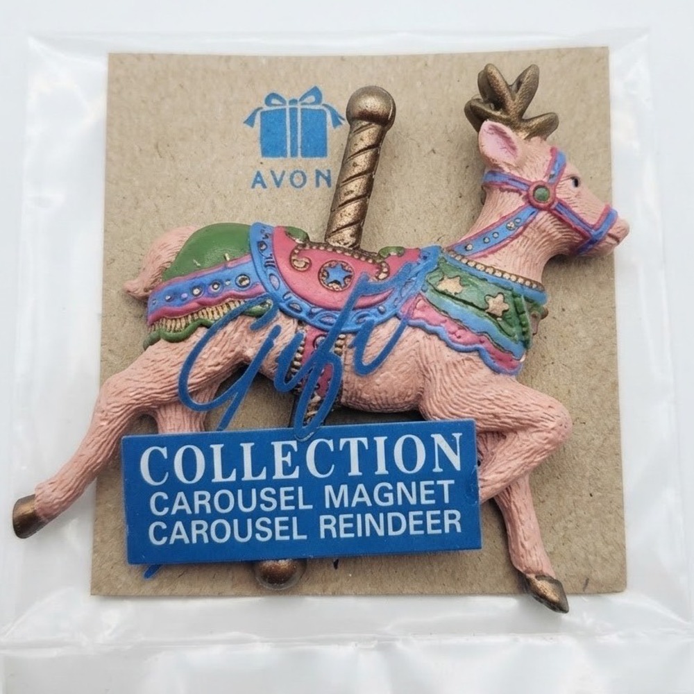 Avon Gift Collection 1996‎ Carousel Reindeer Magnet Vintage Christmas Pink New